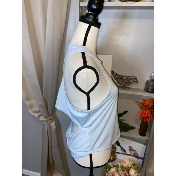 NIKE NWT $52 Dri-Fit size XL Women’s Light Blue Open Back Training Tank Top - Picture 12 of 12